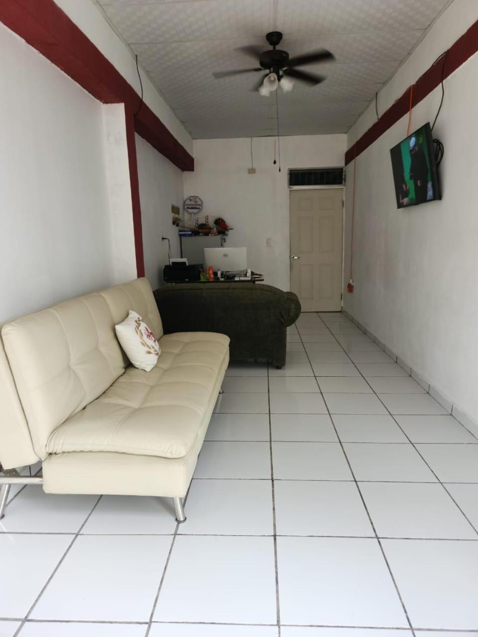 Aparta Hotel Palmerola Comayagua Buitenkant foto